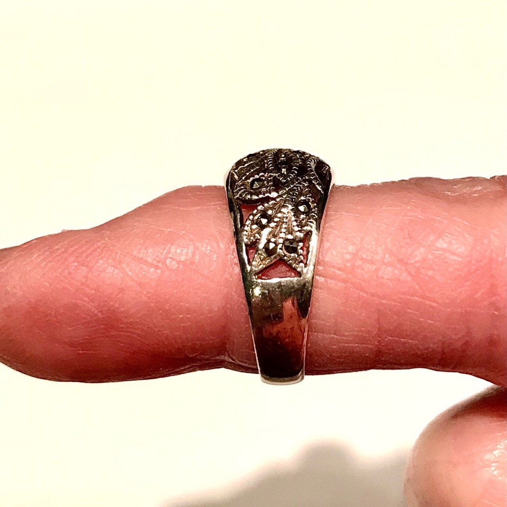 Marcasite Ring - Picture 3 of 6